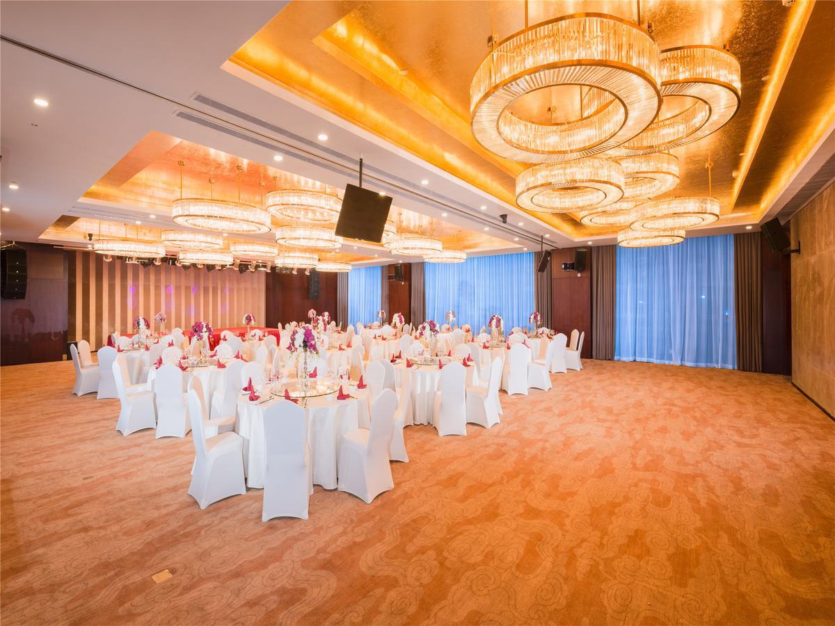 New Century Grand Hotel Сиань Экстерьер фото